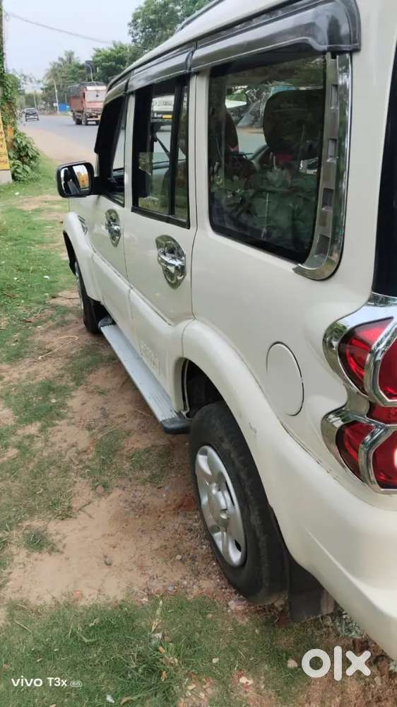 Mahindra Scorpio 2020 Diesel 93000 Km Driven