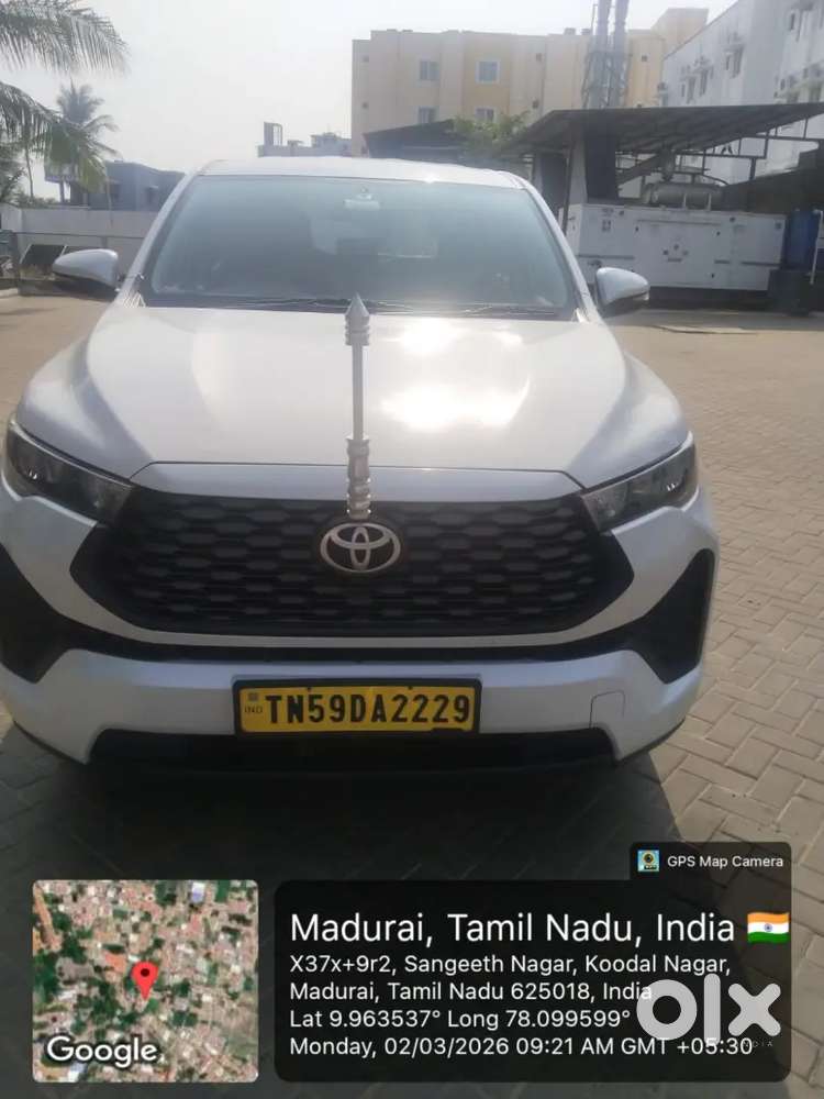 Toyota Innova Hycross 2024