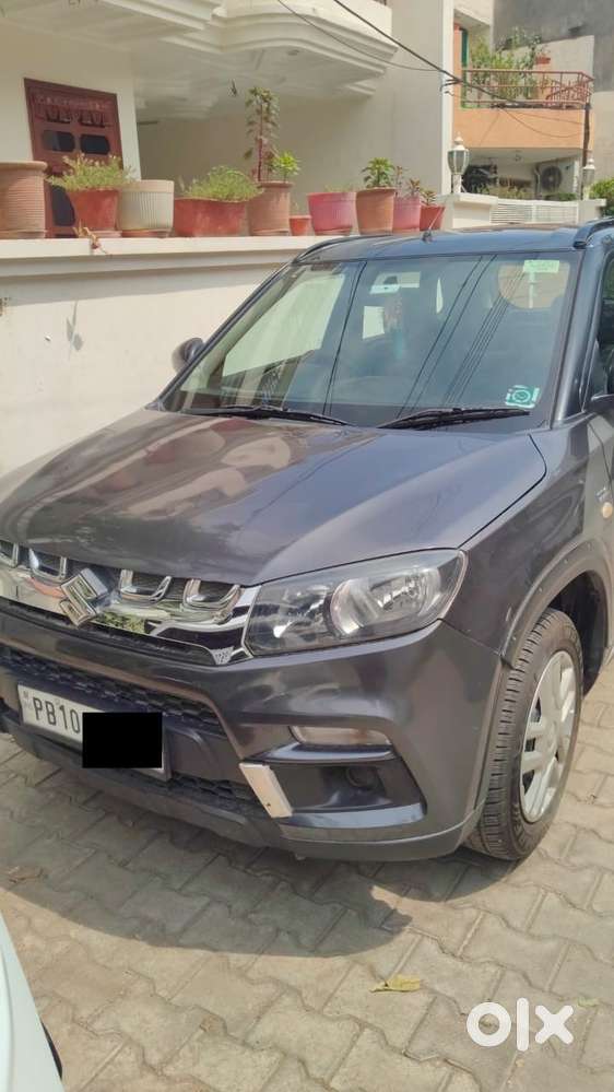 Vitara Brezza,2018, Amt