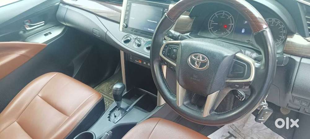 Toyota Innova Crysta 2.4 Gx Limited Edition At 8 Str, 2021, Diesel