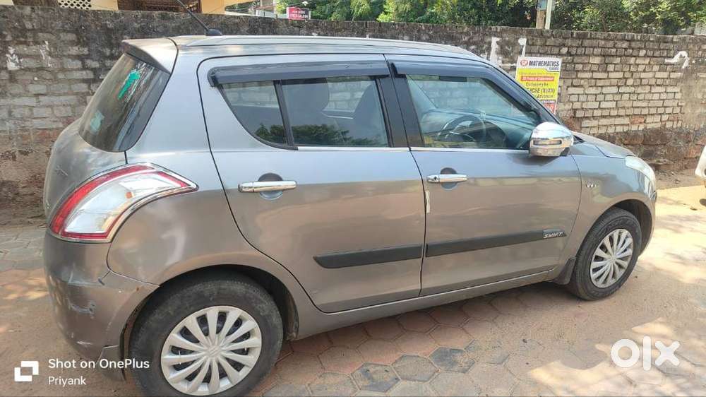 Selling Maruti Swift Car