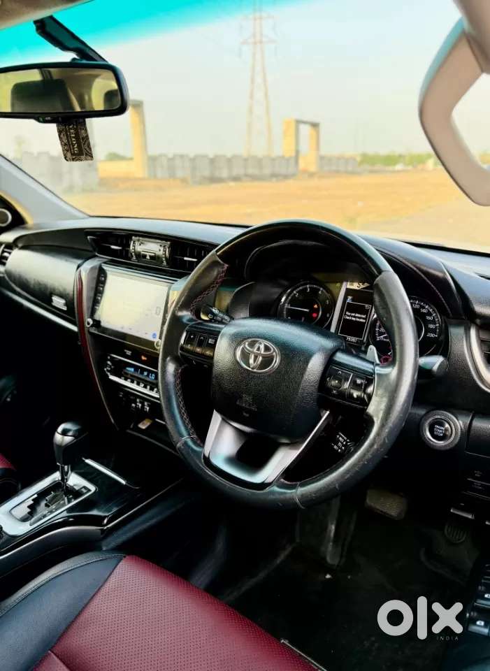 Toyota Fortuner Legender, 2021, Diesel