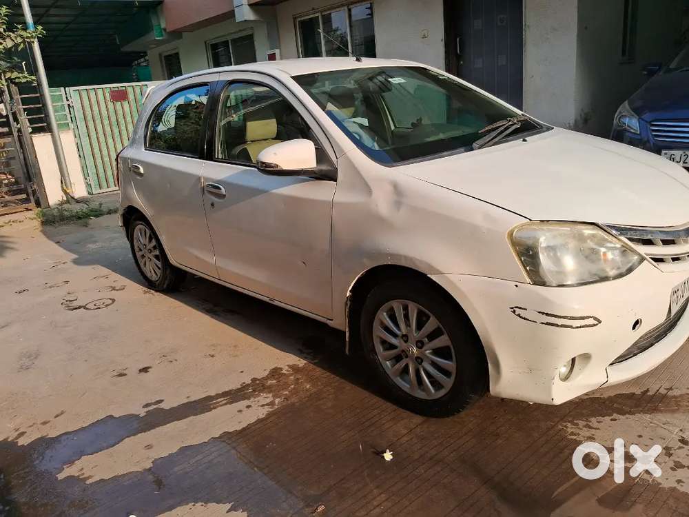 Toyota Etios Liva 2013  Petrol + Cng  98,000 Km  Shela, Ahmedabad