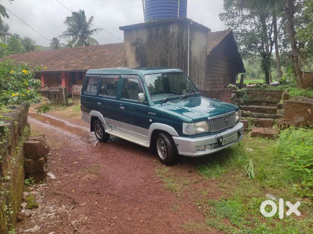 Toyota Qualis 2005 Diesel 156000 Km Driven