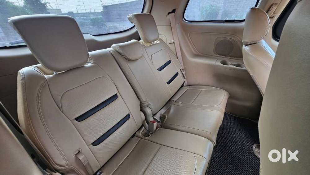 Kia Carnival Premium, 2021, Diesel