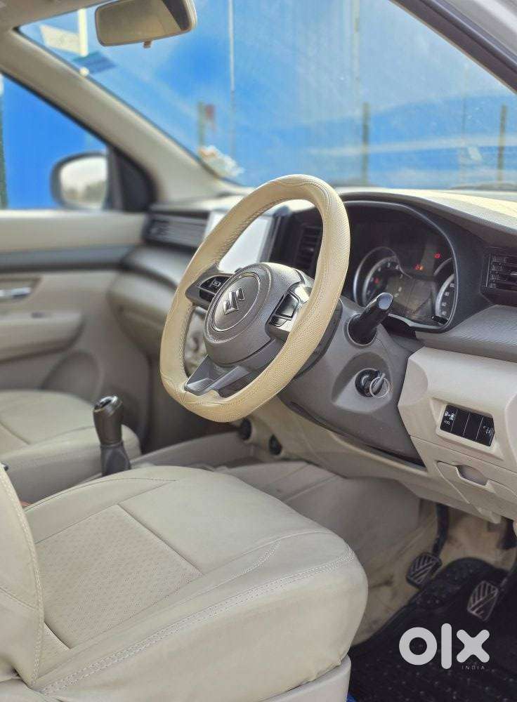 Maruti Suzuki Ertiga 2022-2023 Vxi Cng, 2022, Cng & Hybrids