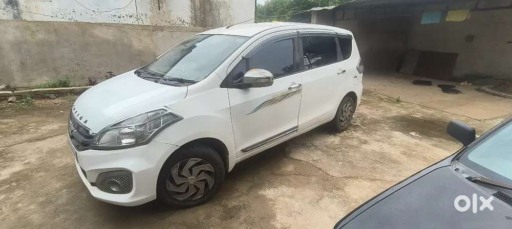 Maruti Suzuki Ertiga 2016