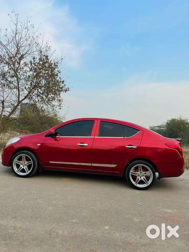 1st Owner Sunny For Sale With Star Alloys And Vig And Flat Tyres