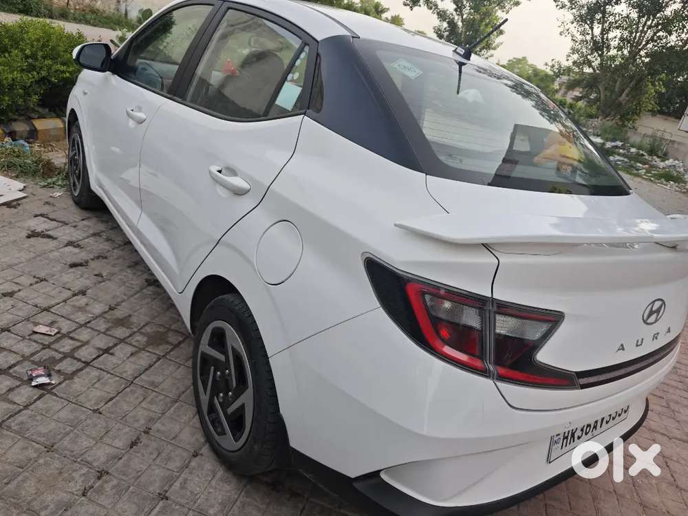 Hyundai Aura Sx 2025