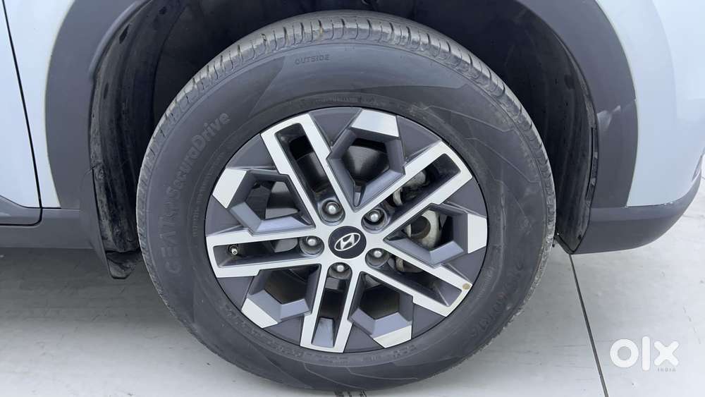Hyundai Venue 1.0 Sx (o) Turbo Dct, 2023, Petrol