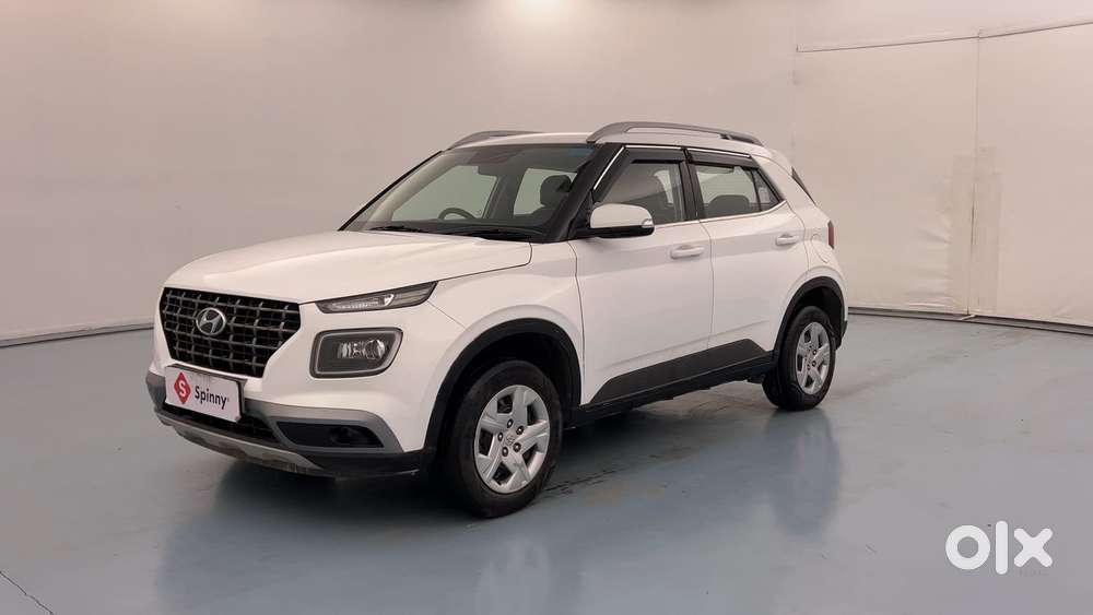 Hyundai Venue 1.2 S Plus, 2021, Petrol