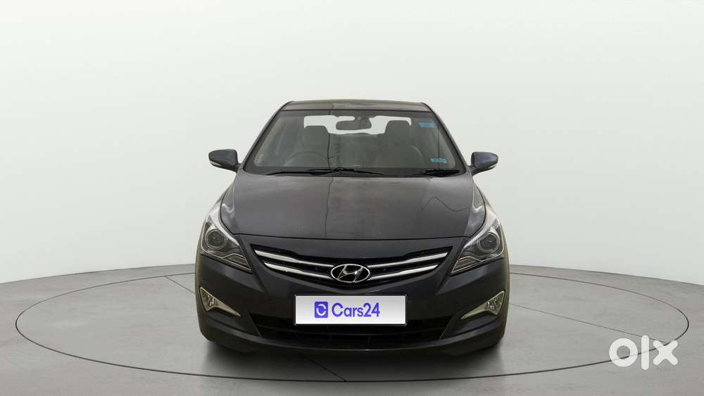 Hyundai Verna 1.6 Vtvt Sx, 2016, Petrol