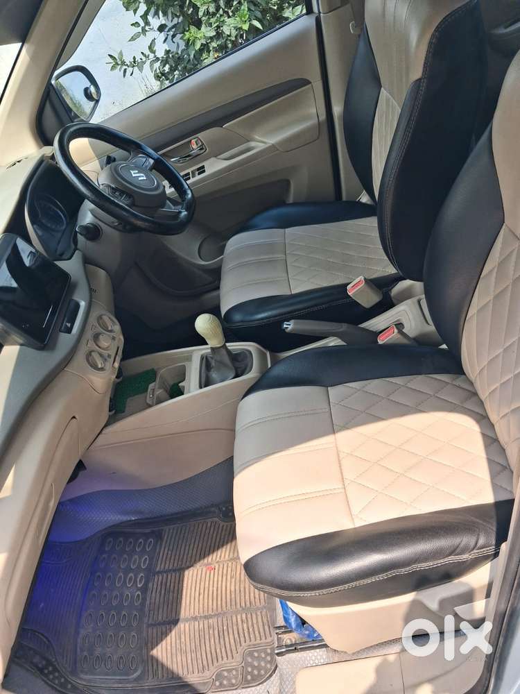 Maruti Suzuki Ertiga, 2023, Petrol