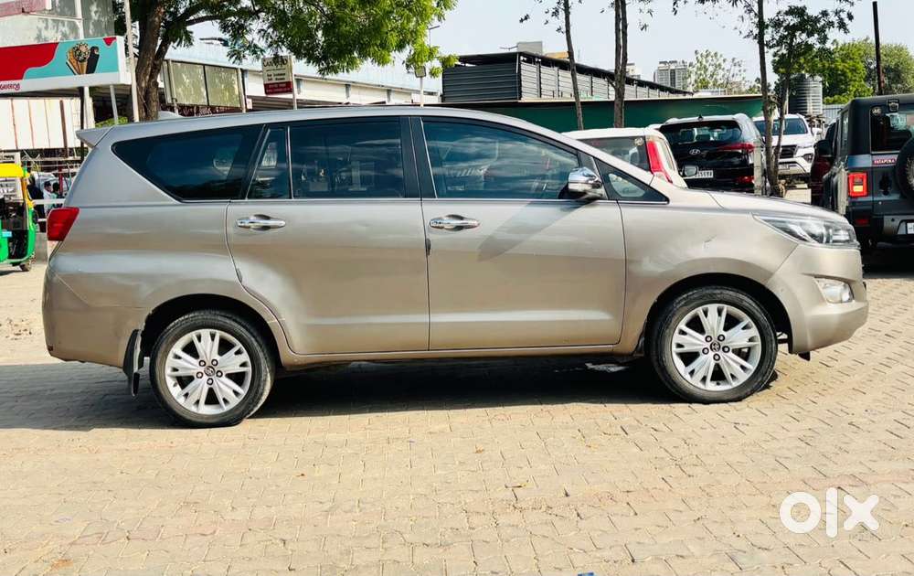 Toyota Innova Crysta 2.8 Zx At, 2017, Diesel