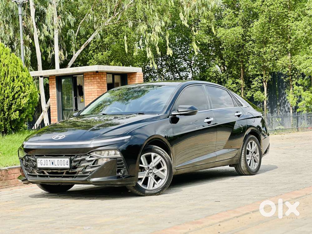 Hyundai Verna Sx 1.5 Petrol Ivt, 2023, Petrol