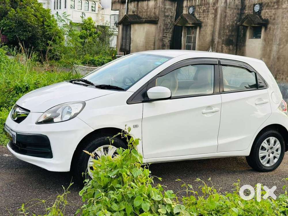 Honda Brio 2013-2016 Exclusive Edition, 2013, Petrol
