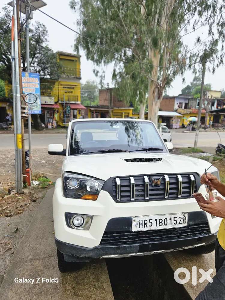 Mahindra Scorpio Classic 2017 Diesel 90000 Km Driven