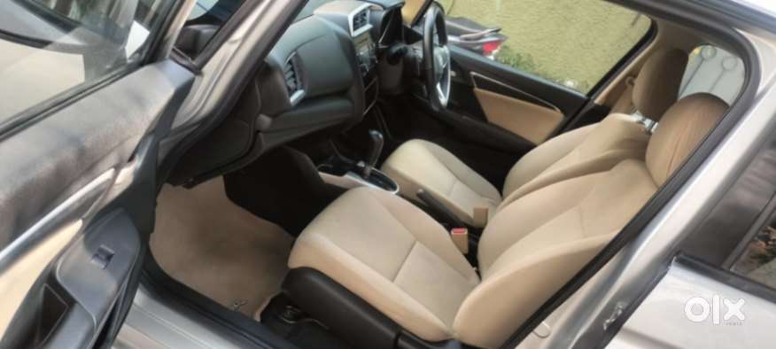 Honda Jazz V Cvt, 2017, Petrol