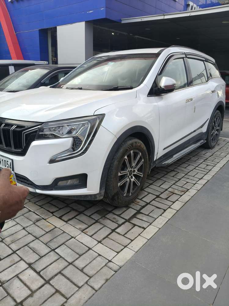 Mahindra Xuv700 2.2 Ax 3 Diesel Mt 7 Str, 2022, Diesel