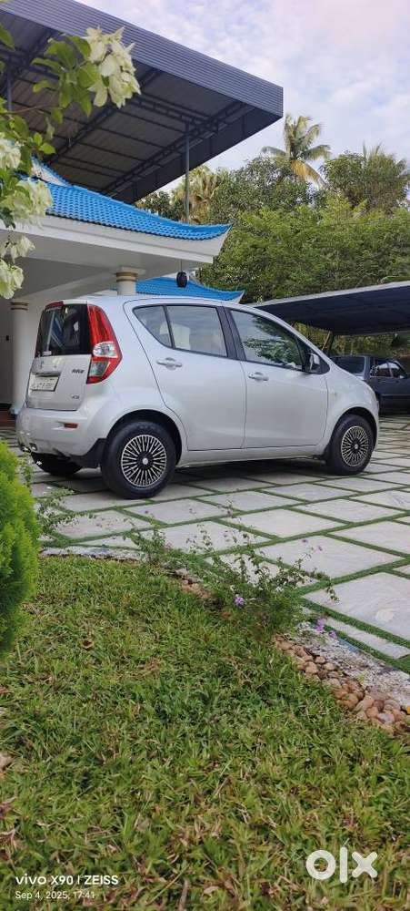 Maruti Suzuki Ritz Vxi, 2012, Petrol
