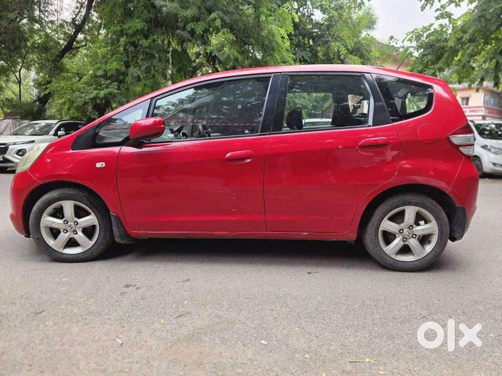 Honda Jazz 2011-2013 X, 2011, Cng & Hybrids