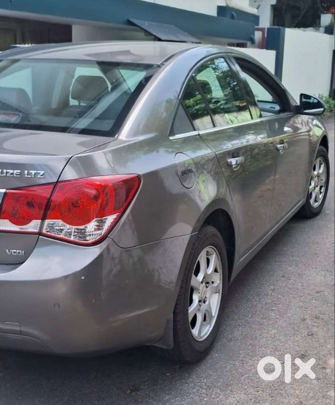 Chevrolet Cruze 2012 Model Well Maintained