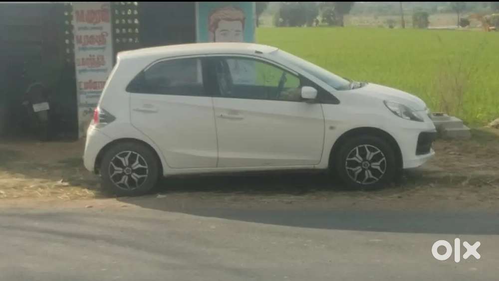 Honda Brio Mt 2013
