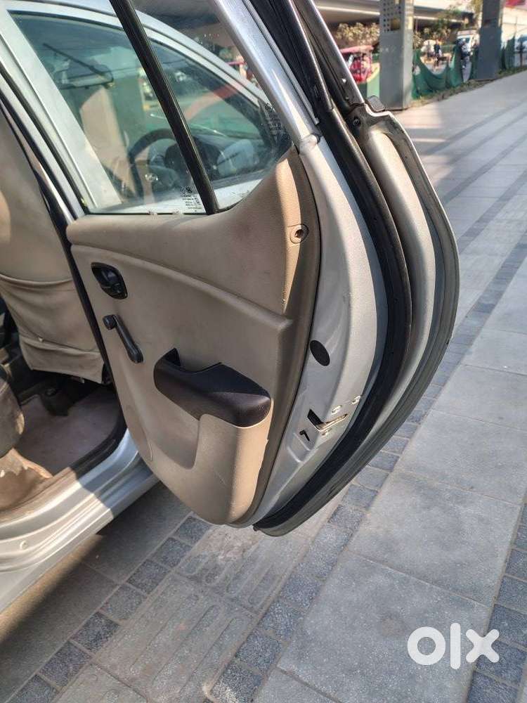 Hyundai I10 Era, 2012, Cng & Hybrids