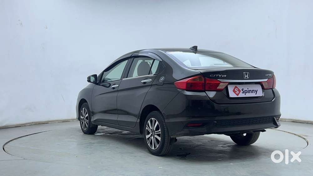 Honda City 1.5 V 4th Gen I-vtec Mt, 2022, Petrol