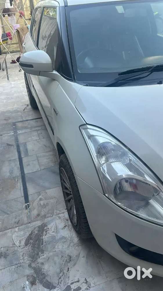 Maruti Suzuki Swift 2013 Diesel 106800 Km Driven
