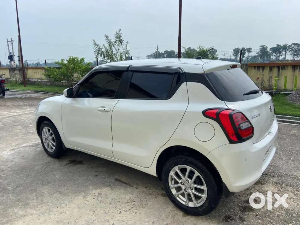 Maruti Suzuki Swift 1.3 Zxi 2024