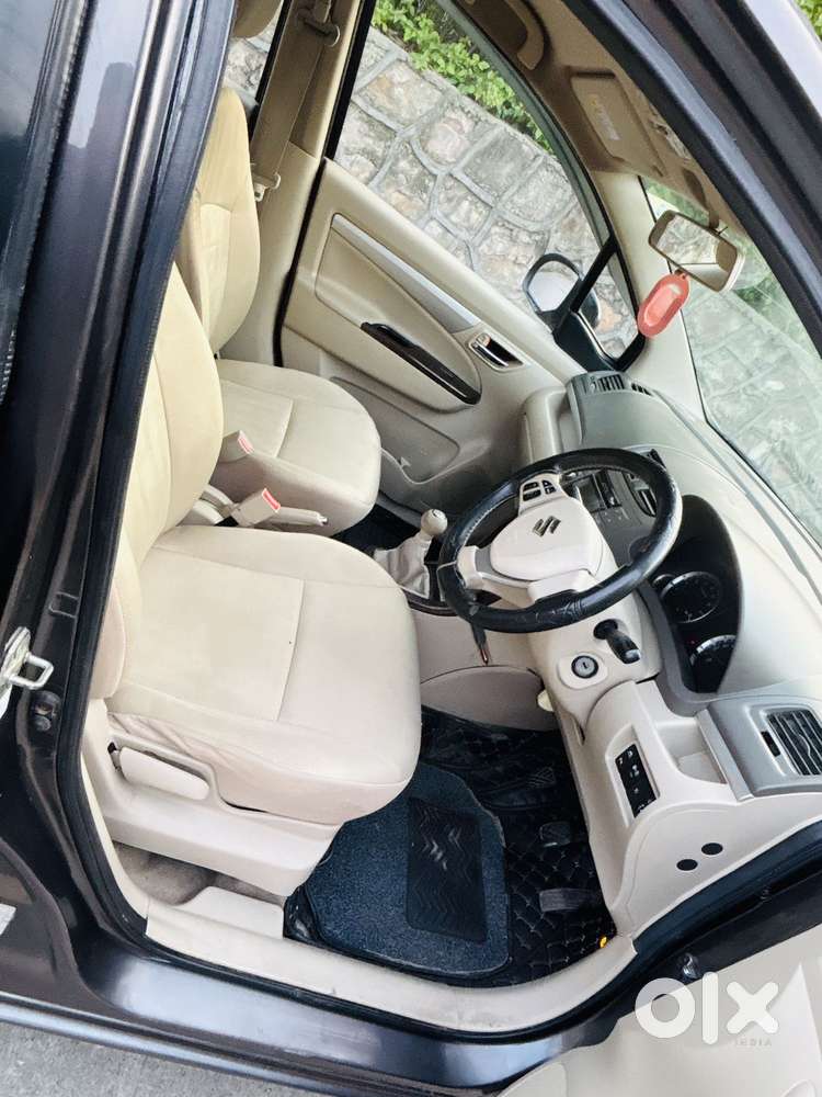 Maruti Suzuki Ertiga 1.4 Vxi Cng Limited Edition, 2018, Cng & Hybrid..