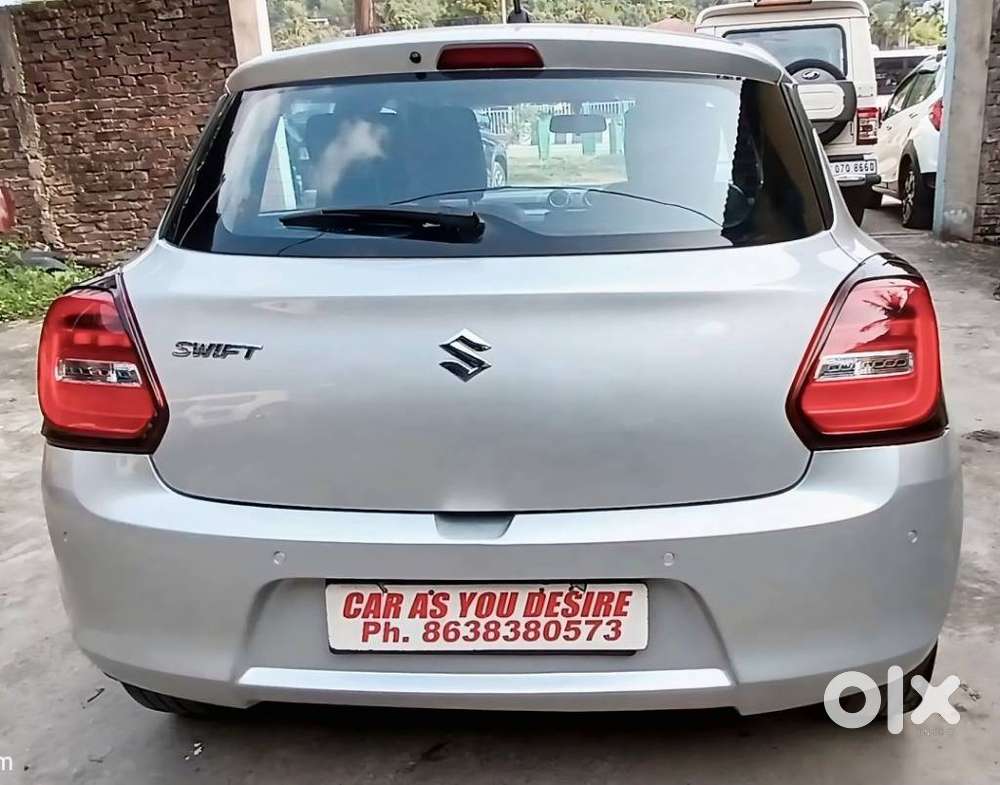 Maruti Suzuki Swift 1.3 Zxi, 2023