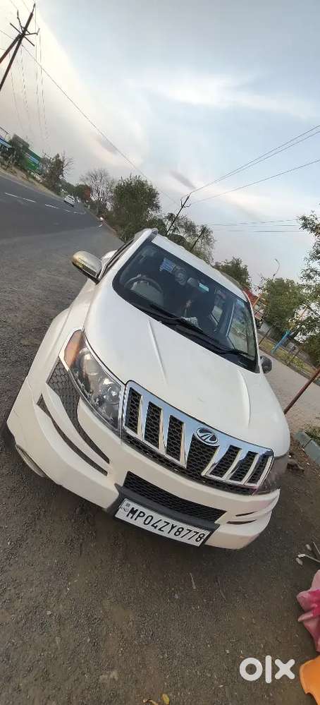 Mahindra Xuv500 Fwd W8  2012