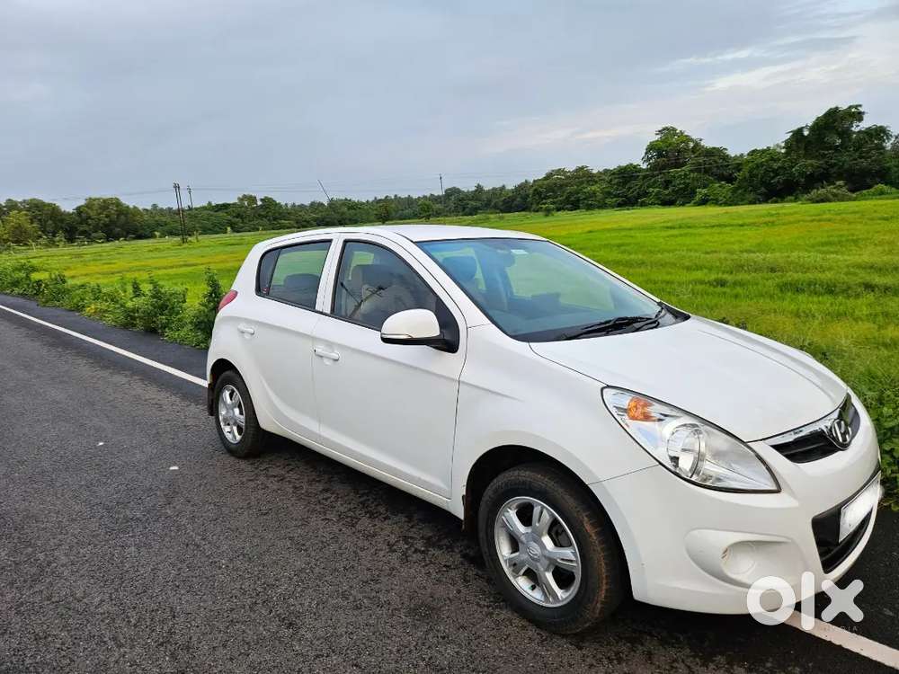 Hyundai I20 Sportz 1.2 Petrol  2011  2nd Owner  70k Km