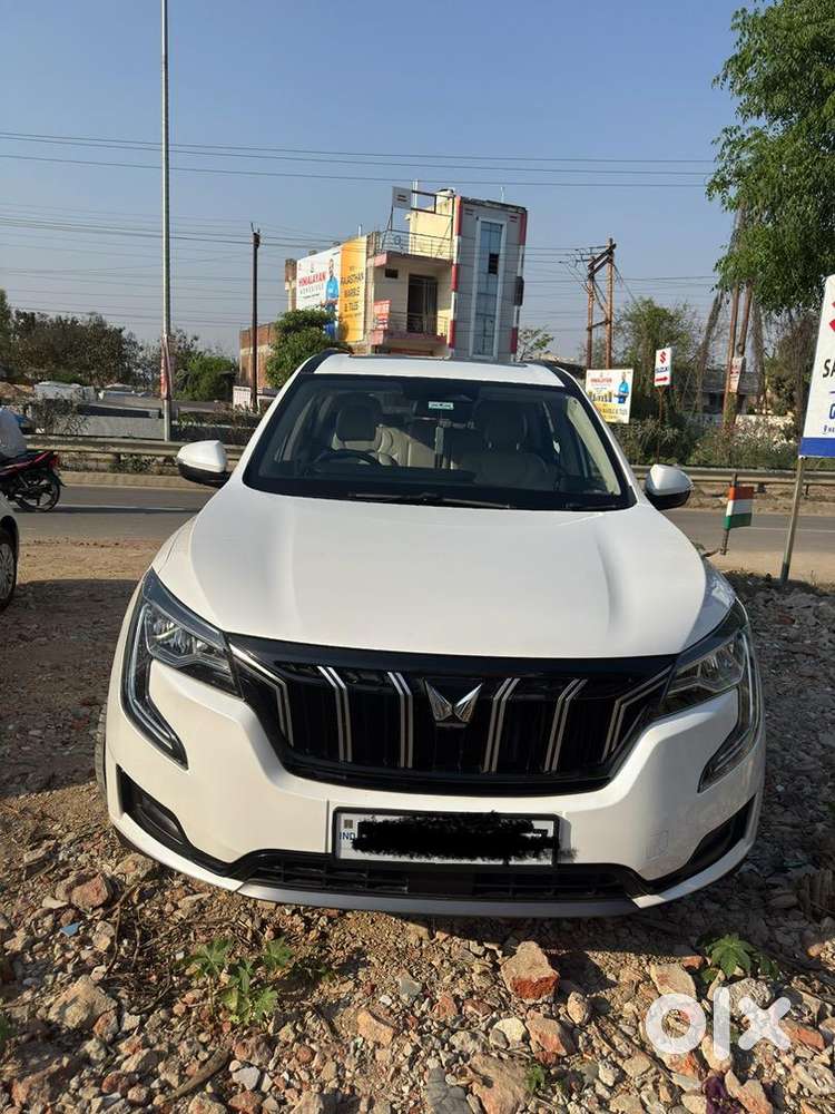 Mahindra Xuv700 Ax7 Diesal November 2023 Diesel 26700 With Adas