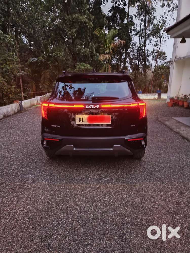 Rs.22,00,000.kia Seltos D 1.5 6 At Gtx Plus.top Model.