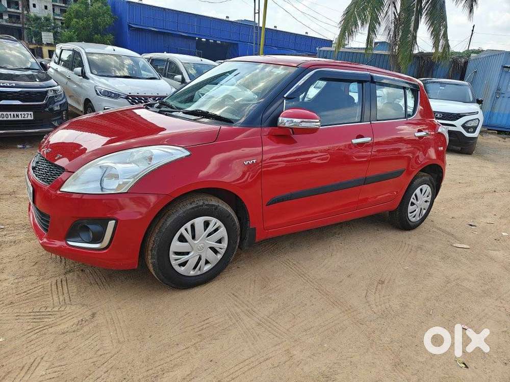 Maruti Suzuki Swift 1.2 Vxi (o), 2016, Petrol