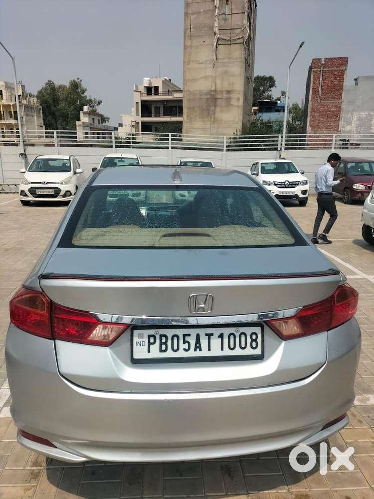 Honda City Hybrid Ehev 2016 Diesel 153000 Km Driven