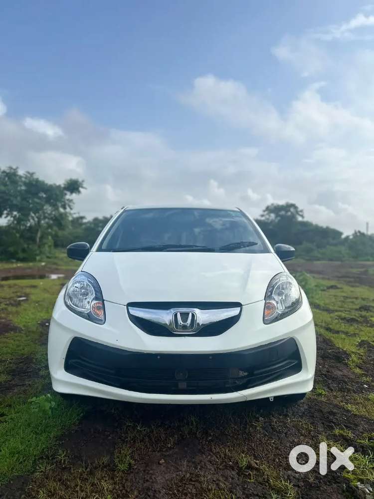 Honda Brio Petrol 1.2 Mt 2012