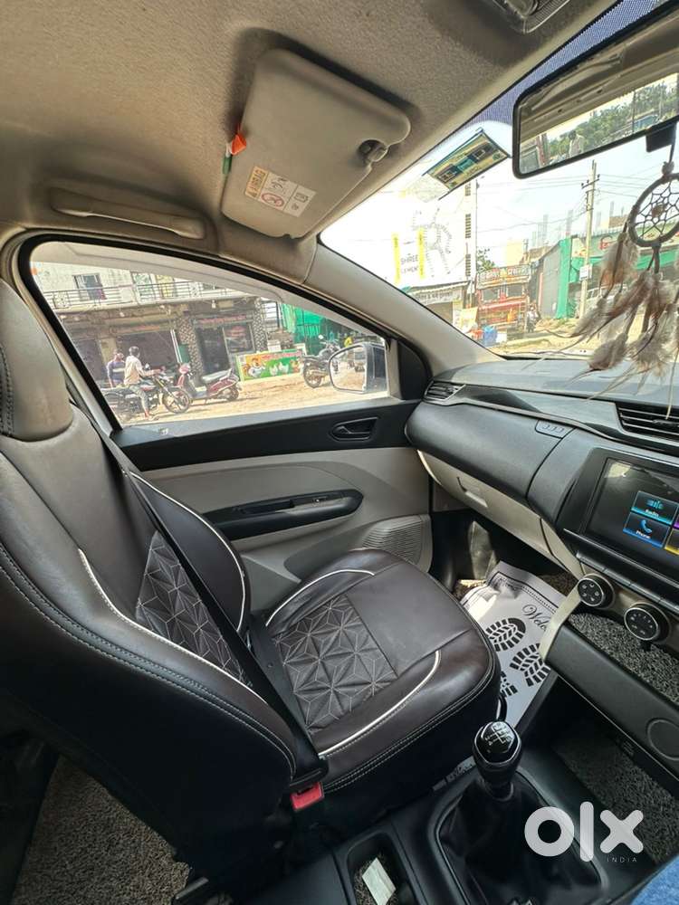 2022 Renault Triber Petrol Manual
