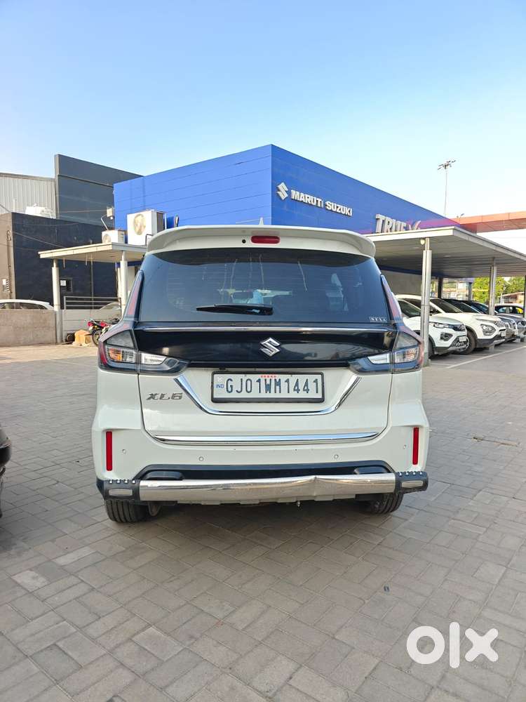Maruti Suzuki Xl6 1.5 Zeta Mt, 2023, Cng & Hybrids