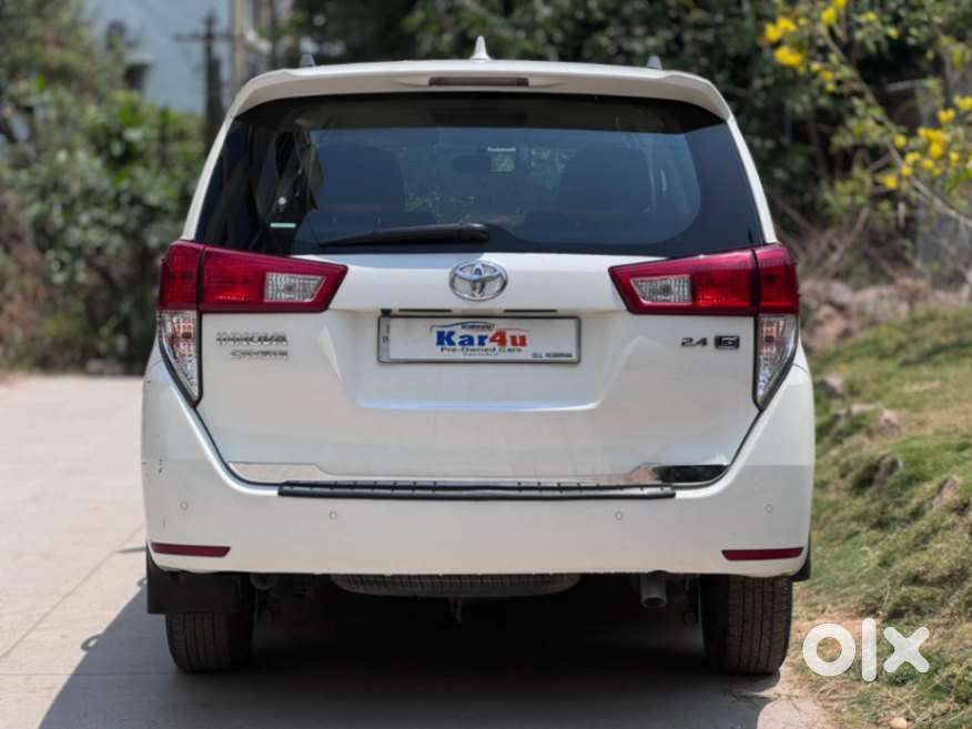 Toyota Innova Crysta 2.4 G Mt 7 Str, 2021, Diesel