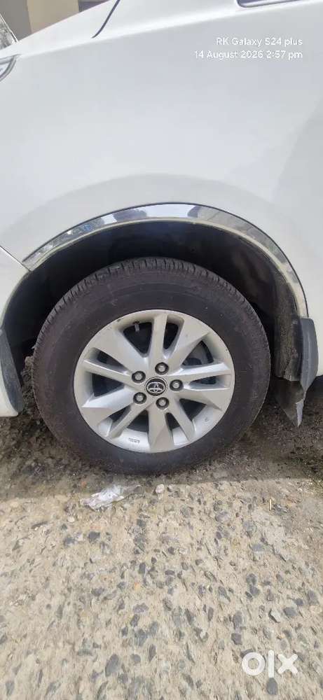 Toyota Innova Crysta 2017 2nd Owner