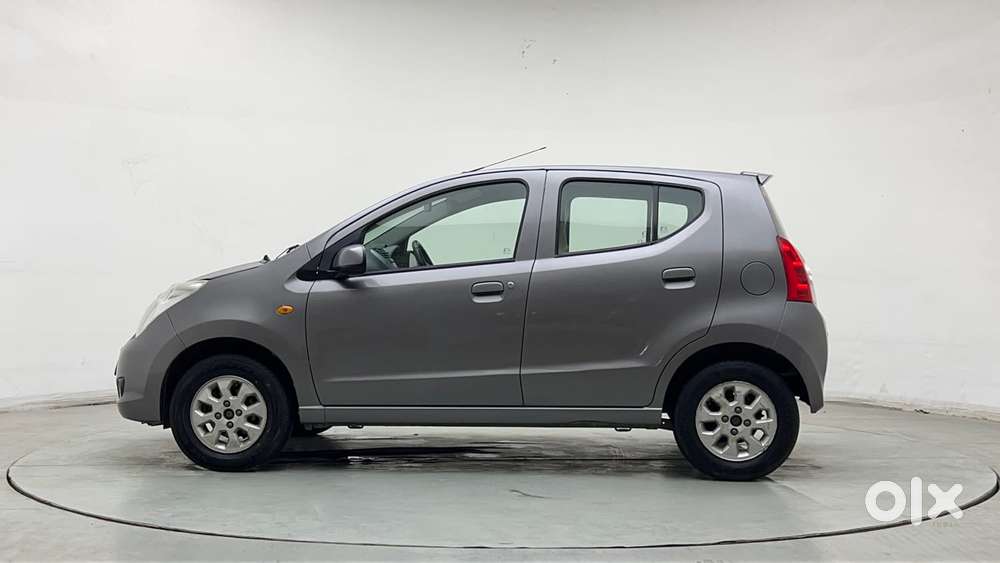 Maruti Suzuki A-star 1.0 Zxi, 2013, Petrol