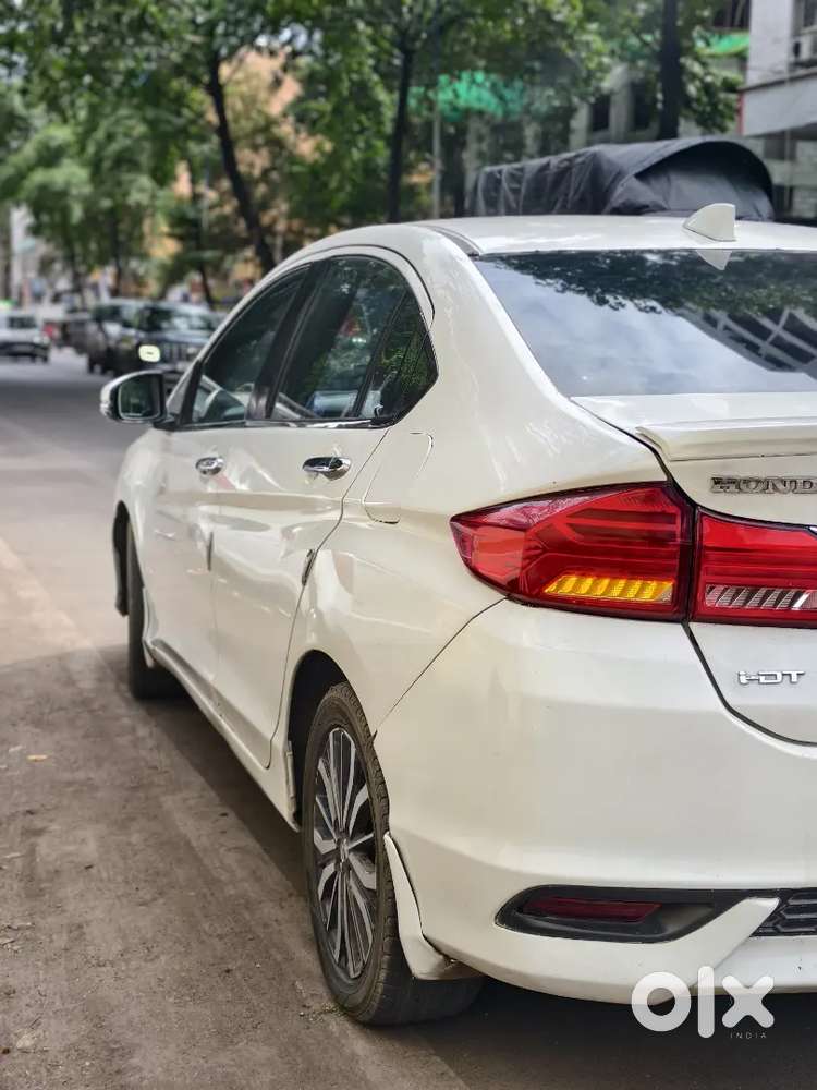 Experience The Of Thehonda City 1.5 Zx I Dtec With Munal Transmission