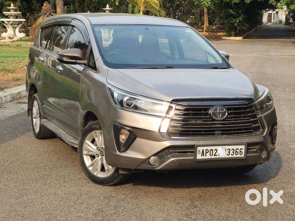 Toyota Innova Crysta 2.8z Automatic, 2018, Diesel