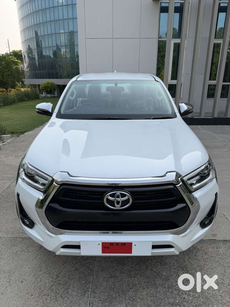 Toyota Hilux High Diesel Turbo Automatic, 2025, Diesel
