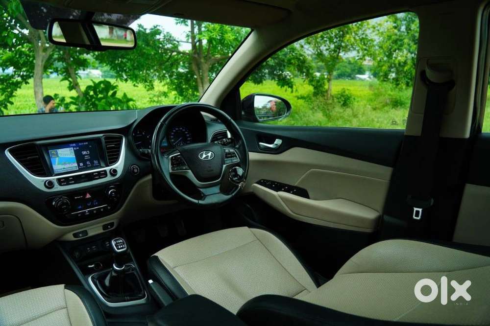 Hyundai Verna 1.5 Sx (o) Vtvt, 2018, Petrol