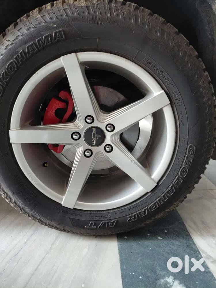 Mahindra Scorpio 2020 Variant S5 With Brand New Tires And Plati Alloys
